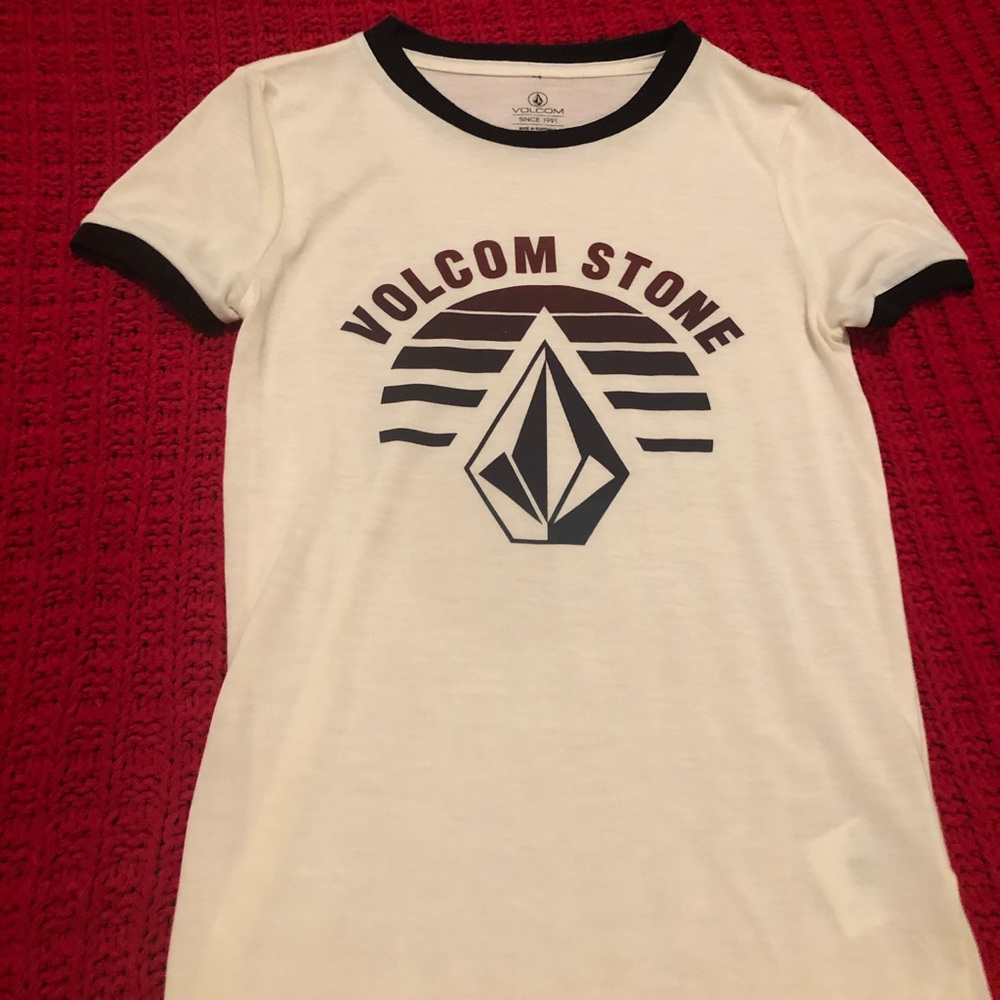 Tee shirt